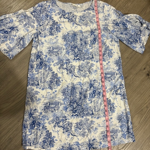 H&M Blue and White Floral Dress - Picture 7 of 9